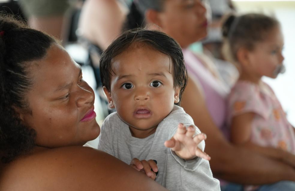 Prefeitura de Catalão e OVG entregam benefícios sociais a 136 famílias