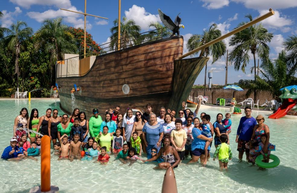 Ação realizada no Clube Recreio uniu lazer e acolhimento em uma parceria entre a ONG Mãe das Mães Atípicas e a Prefeitura de Catalão