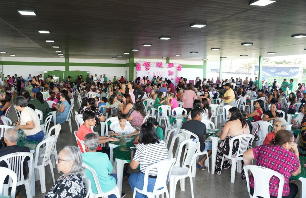 Catalão recebe mães para café da manhã especial