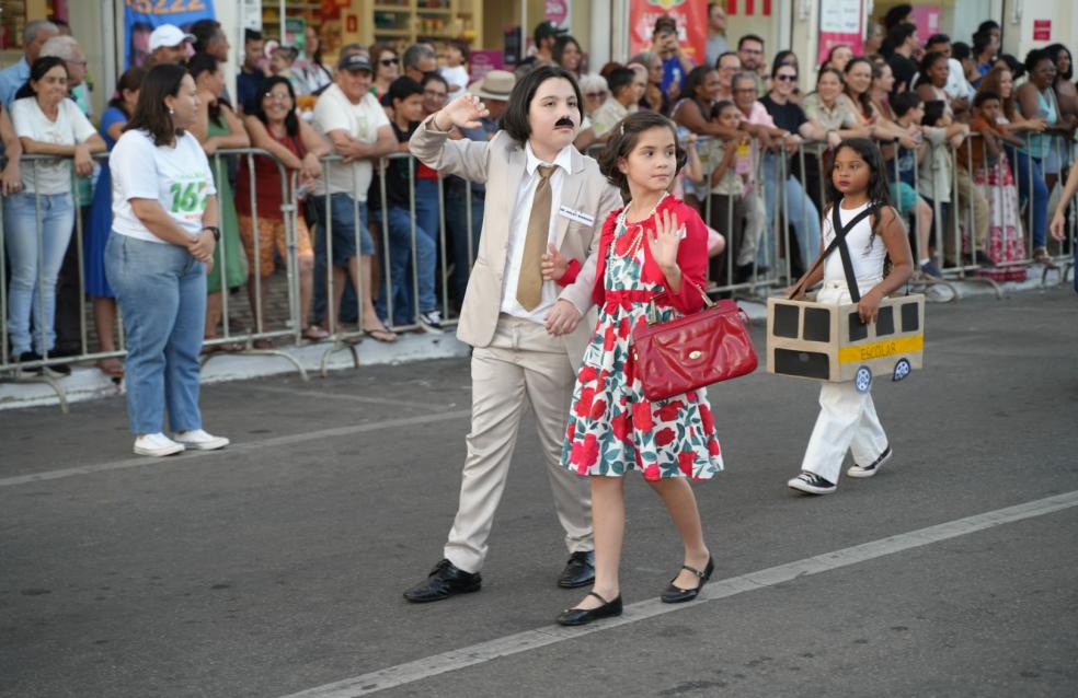 Desfile celebra legado de Haley Margon Vaz